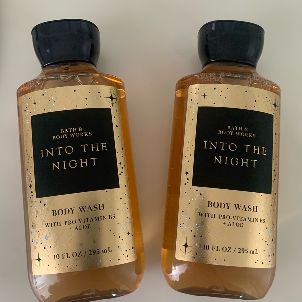 Bath & Body Works - Into the night ( Firm Price )